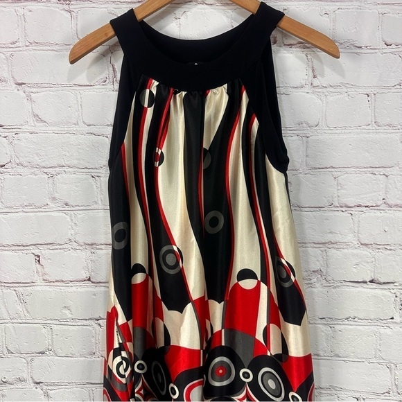 Issue Women’s sleeveless resort dress Vacation resort black white red silky - Picture 7 of 8
